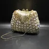 Bolsa de noite Cor de ouro Clutch Bolsas de flor Bolsa de cristal Pedras Clutches de metal Pequena Minaudiere Bolsa de casamento 230711