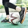 Scarpe antinfortunistiche Tacchetti da calcio Scarpe da uomo Stivali antiscivolo Futsal Sport Turf Professional Flying Woven Ultralight Training Outdoor Indoor Unisex 230713