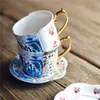 Muggar keramiska kaffekoppar Saucer Gift Box Chinese Style Creative Color Matching Teacup Set Blue and White Porcelain Handle Mug Water R230713