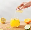 Ny citronpress med locket Plastic Manual Lemon Juicer Orange Press Cup Citrus Squeezer med Pour Pip Fruit Tools JL1540
