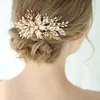 Pinces à cheveux faites à la main femmes peigne couleur or Floral bijoux de mariée casque strass accessoires de mariage