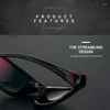 Gafas de sol 2023 de moda para hombre, gafas polarizadas de conducción de plástico, gafas clásicas para viajes al aire libre, playa, pesca, gafas clásicas UV400