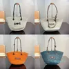 Bolsas de praia Totes Saco de tecido de palha Ombro Crossbody Grandes Bolsas femininas Carteira para compras em feriados