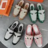 مصمم النعال أوز بغل متسكعون أحذية نساء Loafer Calfskin Leather Groupie Slides Luxury Summer Puckle Buckle Shoes Canvas Size 34-42