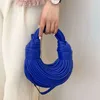 Borsa per tagliatelle Lamian intrecciata a mano Borsa per noodle moda donna nuova moda Pane obliquo in pelle PU con manico superiore Satchel Noodles Borsa ascellare