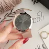 Montre femme montres de haute qualité designer mode luxe Quartz-batterie en acier inoxydable 42mm montre