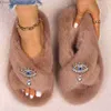Pantoufles 2023 Fluffy Flap Femmes Shiny Crystal Eye Fur Slide Indoor Slide Fashion Femmes Luxe Strass Sandales Chaussures De Fourrure Z230713