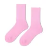 Mentes femmes de sport créatrices de mode Chaussettes longues avec lettres Four saison de haute qualité bassages unisexes chaussettes décontractées multiplier E4MO #