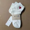 Paris amis chaussettes design Love chaussettes brodées chaussettes courtes homme et femme Chaussettes de couleur unie chaussettes d'été en coton évacuant la transpiration chaussettes respirantes