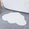 Dywany INS Cloud Shape Tufting dywanik miękki plusz sypialnia dywan do salonu Home Decor antypoślizgowa chłonna mata do kąpieli wycieraczka