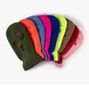 Berretti Passamontagna Cappello Maschera da sci Copricapo lavorato a maglia a 3 fori in sella a una pistola invernale Design Mantieni caldo Copricapo in puro colore