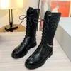 Pełna skóra zbożowa dla kobiet o niskim obcasie buty w połowie zawartości Cowskin Knice Lace-Up Boi Booties bojownicy na zewnątrz luksusowe projektanci rozmiar rozmiaru 35-41