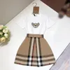 女の子のドレスドレスキッズ格子縞の半袖服セット