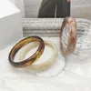 Bransoletka UJBOX 1PC koreański żywica akrylowa wzór dla kobiet dziewczyn brązowa bransoletka biżuteria na nadgarstek akcesoria prezent