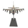 Model samolotu Model samolotu 6I 6D Fighting Falcon Diecast 1 72 metalowe samoloty w stojakach zestaw zabawkowy samolot myśliwski 230712