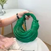 Borsa per tagliatelle Lamian intrecciata a mano Borsa per noodle moda donna nuova moda Pane obliquo in pelle PU con manico superiore Satchel Noodles Borsa ascellare