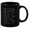 Tassen Mathematische Physik-Gleichung Tasse 11oz Lehrerbüro schwarze Keramik-Kaffeetasse Junge Freunde Geburtstagsgeschenk Tasse R230713