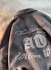 Męskie kurtki zamszowe odzież roboczą kurtka bombowca mężczyźni kobiety brązowe duże motocyklowe kurtkę motocyklową amerykańską retro Hiphop Gothic Letter Print Lapel płaszcz J230713