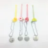 Coloré Fumer Mignon Fruits Forme Décoration En Alliage De Zinc Portable Pendentif Mini Herbe Sèche Tabac Huile Rigs Cuillère Cire Pelle Dabber Scoop Narguilé Bong Paille Pointe Ongles DHL