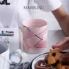 Tasses Marbling Breakfast Cup Modern Hand Grip Europe Style 380ml Céramique de Bone China Milk Coffee Mugs Creative Gift for Friends R230713