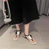 サンダルデリケートウーマンフローラルローフックヒールスリッパfemme Shoes Summer Ladies Open Toe Flipflops Luxury Camellia Slides 230713