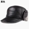 Casquettes de baseball hommes en cuir véritable chapeaux adulte hiver chaud casquette de Baseball mâle chaleur aîné extérieur Protection des oreilles B-8813