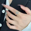 Bröllopsringar Elegant utsökta glänsande kubiska zirkoniumkristallblommor Stapelbar för kvinnor Bankettparti smycken guldfärg modering