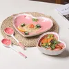 Conjuntos de louça Strawberry Love Bowl Bonito Instagram Malha Cerâmica vermelha Sobremesa Menina Coração Bonito Colher Dormitório Casal