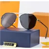 Sonnenbrille 1 stücke Mode Brillen Sonnenbrille Designer Herren Damen Braune Hüllen Schwarzer Metallrahmen Dunkle Linsen Drop Lieferung Zubehör Dhbss