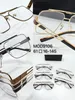 レディース眼鏡フレームクリアレンズ男性サンガスファッションスタイルは、ケース9106で目を保護しますUV400