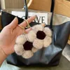 Porte-clés tournesol simple cheveux de vison fleur de cerisier belle peluche filet rouge ins sac de voiture Pendant241O