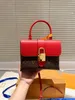 5A QUALITÉ Luxe Femmes Sac À Bandoulière Bandoulière Chaîne Sacs De Mode Petit Messenger Bago Femme Sacs À Main En Cuir Fourre-Tout De Mode Sac Cross Body Rouge