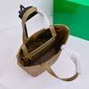 Woven Tote Shopping Bag Handbag Purse Genuine Leather Internal Zipper Pocket Fashion Letters Women Shoulder Bags Plain Vegetable Basket 23cm