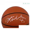 Коллективные LBJ Lebron Doncic Bryant Garnett График. Подписанный знак знака Граф в помещении/открытой коллекции баскетбол DH6HL
