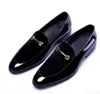 Scarpe eleganti Uomo in pelle Luxury Business Oxford Traspirante Brevetto Formale Plus Size Uomo Ufficio Matrimonio Flats Uomo Nero 230712