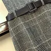 Arbeitskleider Herbst Winter 2 Stück Set Frauen Schlank Plaid Woolen Overall Kleid Mode Hälfte Rollkragenpullover Rüschen Weste Anzug M17