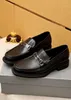 2023 Scarpe eleganti da uomo Fashion Gentlemen Marca Vera pelle Oxford da lavoro Uomo Passeggiata da viaggio Casual Comfort Flats Taglia 38-45