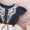 Robes de fille Toddler Girls Summer A-line Dress Manches courtes O Neck Lace Floral Tulle Patchwork Avec Ceinture