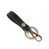 Nyckelringar Vintage Handgjorda Pull-up Kohud Nyckelring Brons Metall Nyckelring Kvinnor Män Bilhänge Nyckelring äkta lädertillbehör