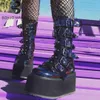 Stiefel BONJOMARISA Marke Goth Liebe Herz Schnalle Punk Keile Plattformen Frauen Stiefel Zipper Schwarz Cosplay Coole Straße Herbst Damen Schuhe T230713