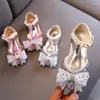 Platta skor Barn Rhinestone Bowknot Crystal Princess Klänning För flickor Barn Bröllopsfest Dansföreställning Sandal Rosa Silver