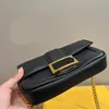 Baguette Chains Bags Designer Brand Cross Body Totes 2023 Luxury Handbag Moda Shoulder High Quality Bag Women Letter Purse Phone Wallet Artwork Plain