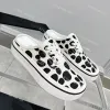 Designer Casual Shoes Canvas Shoe Women Thick Soled Calfskin Sneakers Speckled Color Black White Slip on Shoe Round Toes Platform