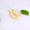 Dangle Örhängen FS Vacker Design Guld Färg Matt Polish Drop Earring For Lady