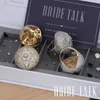 Alianças de casamento Bride Talk Luxo Super Big Anel Pavimentado Zircônia Latão Jóias Acessórios Noivado Casamento Cristal Brilhante Anéis Para Mulheres Presente 230713