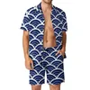 Tute da uomo Seigaiha Print Set da uomo Vintage Blue Wave Pantaloncini casual Beachwear Set camicia Summer Hawaii Suit a maniche corte Oversize