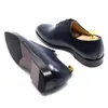 Stil handgefertigtes klassisches Männerkleid echtes Leder Italienisch Ganz geschnittenes Oxford-Schnüre-up-Bürogeschäft formelle Schuhe für Männer 553