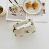 Tissue Boxes Napkins Korean Style Small Daisy Embroidery Tissue Box Linen Napkin Paper Holder Storage Case Living Room Dining Table Decoration R230714