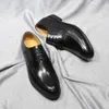 S Classic Men Derby Vérine en cuir en dentelle à orteil ordinaire Chaussures de robe de bureau à la main pour le mariage extérieur Footaa Dre Shoe