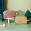 Lady Cosmetic Bags Cases Shiny Powder Cosmetic Bag Portable Grande Capacité Advanced Travel Toilet Storage Étanche 230704